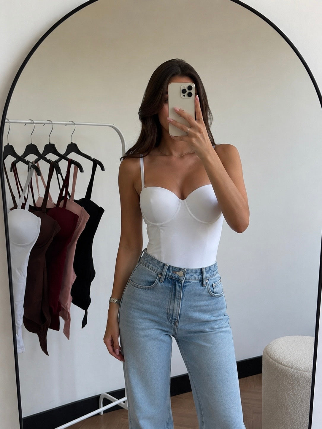 Essence white - Body